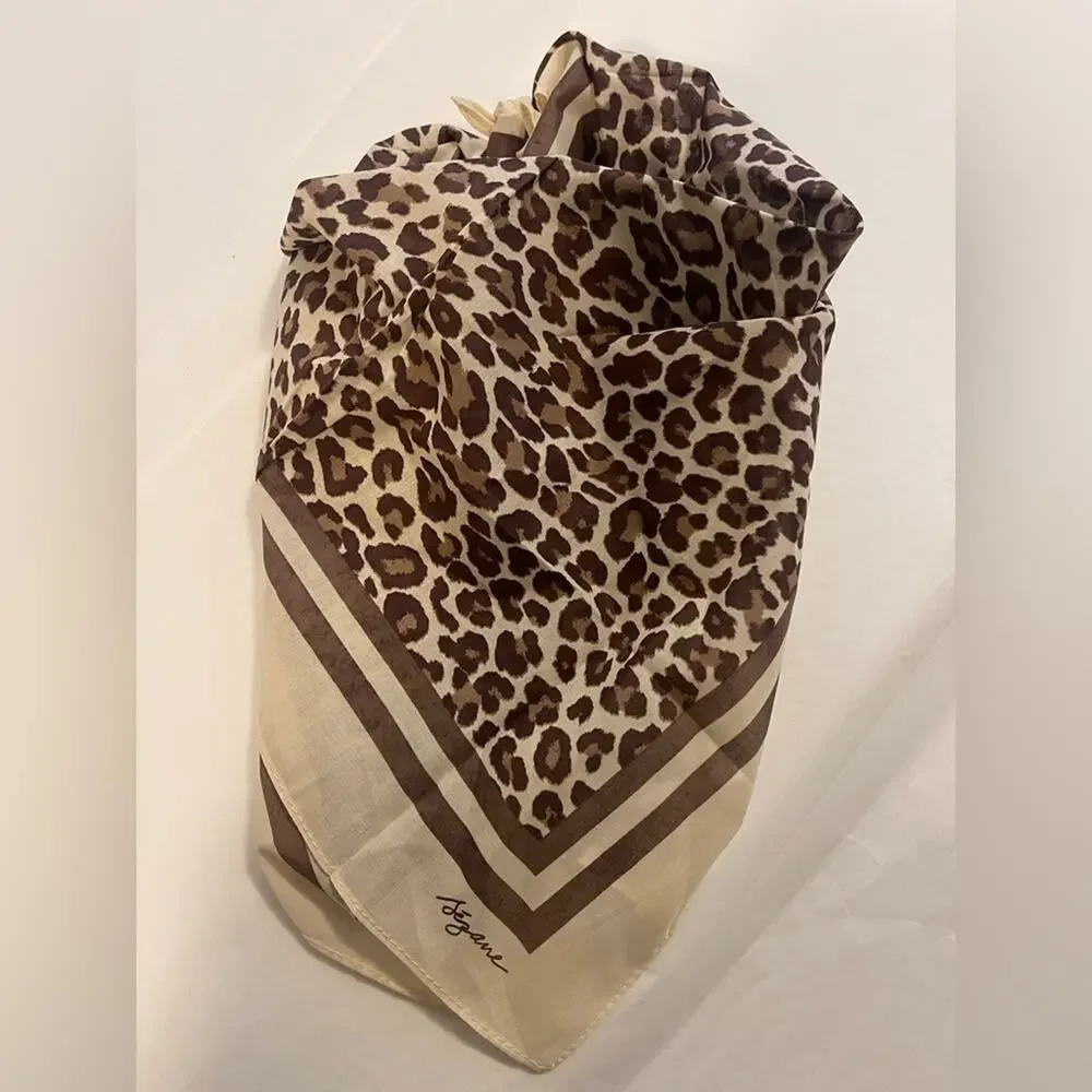 Sezane Leopard Print Scarf 🐆